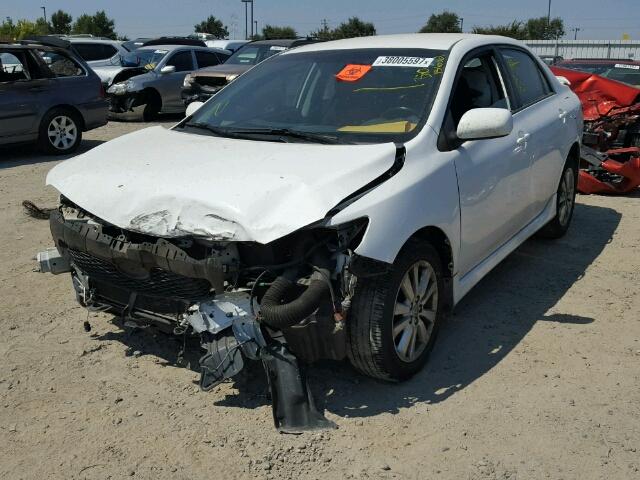 1NXBU4EE6AZ276455 - 2010 TOYOTA COROLLA YELLOW photo 2