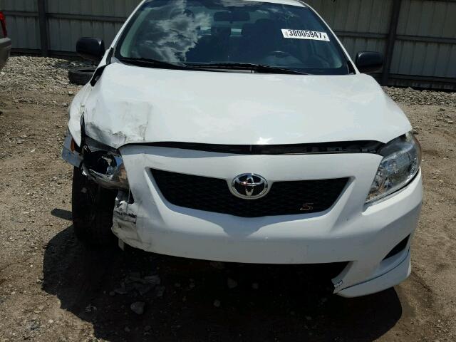 2T1BU40E29C134527 - 2009 TOYOTA COROLLA WHITE photo 9