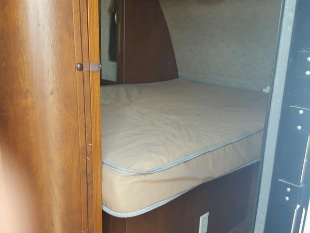 4YDT29221GK412319 - 2016 PASSPORT TRAVELTRLR TAN photo 5