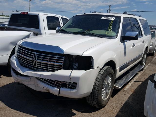 5LMJJ3H58AEJ08866 - 2010 LINCOLN NAVIGATOR 白色 照片 2