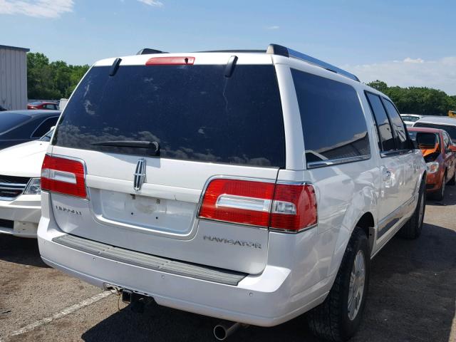 5LMJJ3H58AEJ08866 - 2010 LINCOLN NAVIGATOR 白色 照片 4