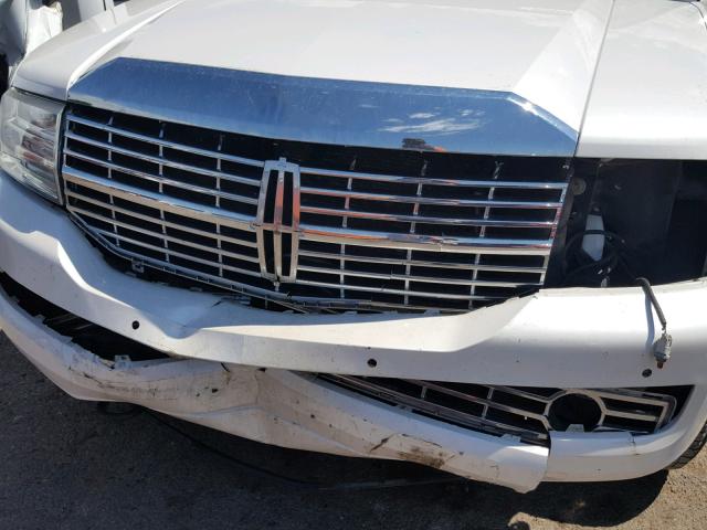 5LMJJ3H58AEJ08866 - 2010 LINCOLN NAVIGATOR 白色 照片 9
