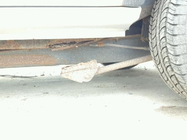 4S6DM58WXY4405785 - 2000 HONDA PASSPORT E 银色 照片 9