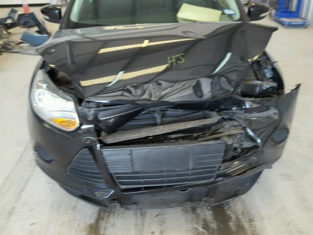 1FADP3K29EL322869 - 2014 FORD FOCUS SE BLACK photo 7