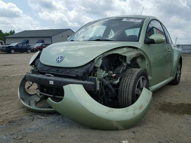 3VWRW31C66M413463 - 2006 VOLKSWAGEN NEW BEETLE GREEN photo 2