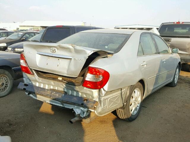 4T1BE30K12U600417 - 2002 TOYOTA CAMRY LE/X SILVER photo 4