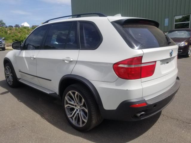 5UXFE4C5XAL382739 - 2010 BMW X5 XDRIVE3 WHITE photo 3