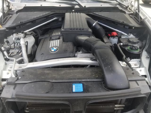 5UXFE4C5XAL382739 - 2010 BMW X5 XDRIVE3 WHITE photo 9