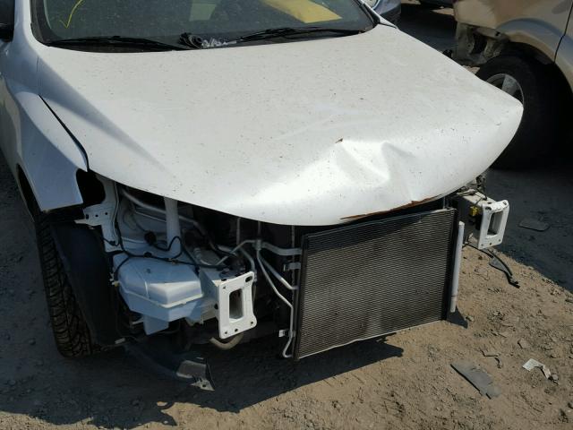 KNAFU4A23D5682173 - 2013 KIA FORTE EX WHITE photo 9