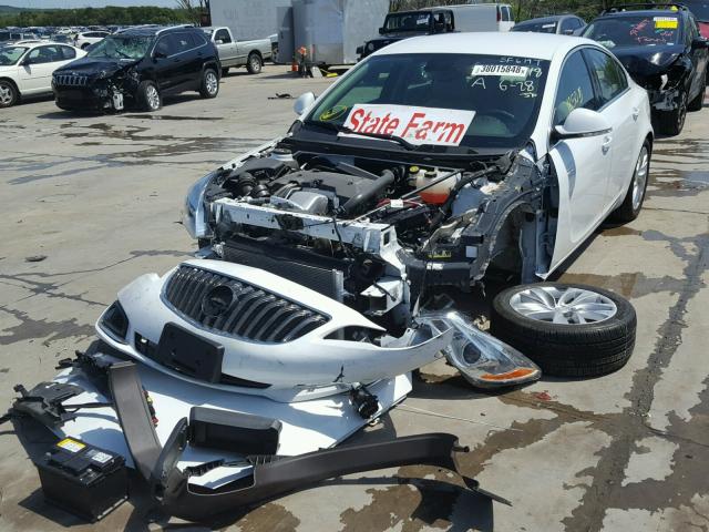 2G4GK5EX2F9297648 - 2015 BUICK REGAL WHITE photo 2