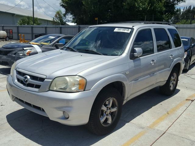 4F2YZ04115KM58086 - 2005 MAZDA TRIBUTE S SILVER photo 2