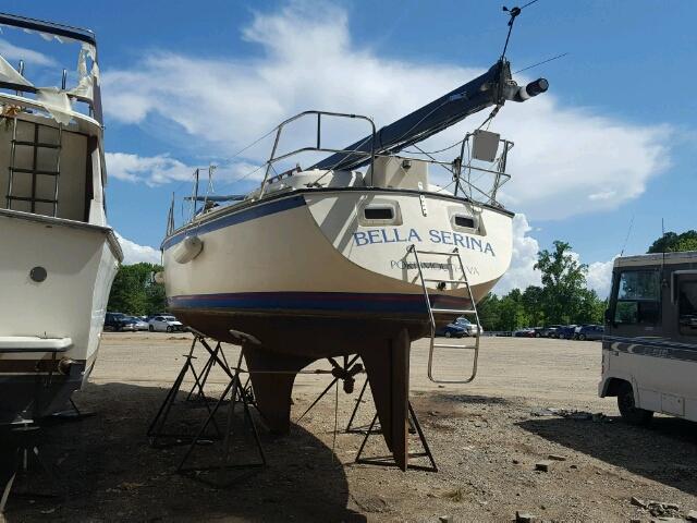 XDYQ0042M79B - 1979 SAIL BOAT WHITE photo 3