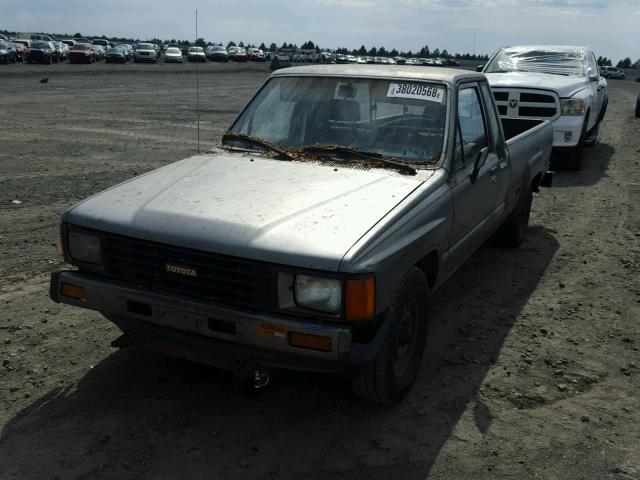 JT4RN70D0G0008887 - 1986 TOYOTA PICKUP XTR GRAY photo 2