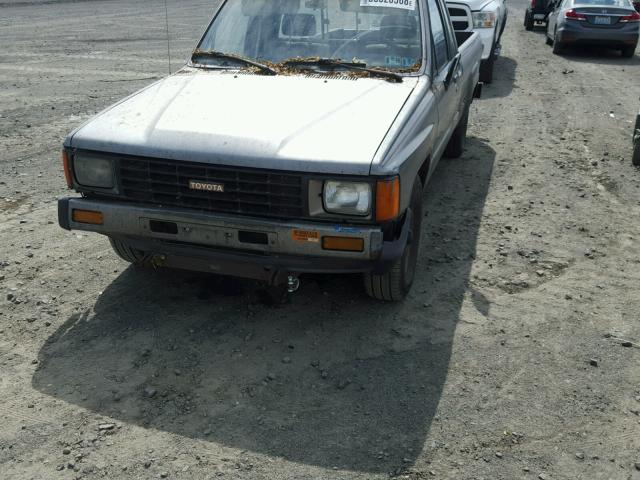 JT4RN70D0G0008887 - 1986 TOYOTA PICKUP XTR GRAY photo 9