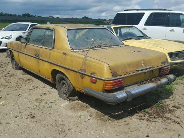 UNKN0WNX - 1975 MERCEDES-BENZ 280 YELLOW photo 3