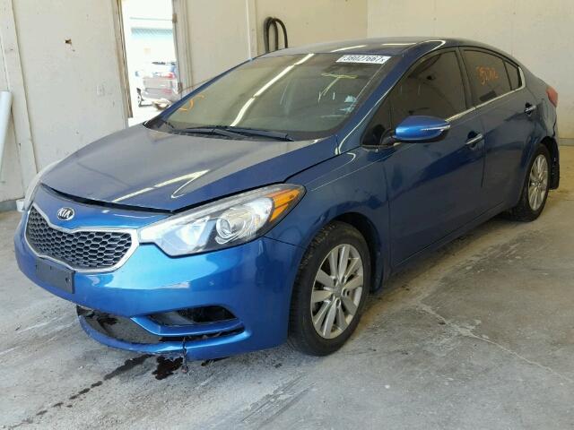 KNAFX4A87E5202410 - 2014 KIA FORTE BLUE photo 2