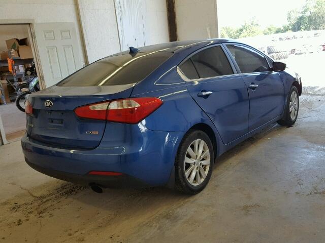 KNAFX4A87E5202410 - 2014 KIA FORTE BLUE photo 4