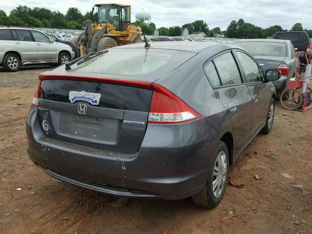 JHMZE2H33BS005797 - 2011 HONDA INSIGHT GRAY photo 4