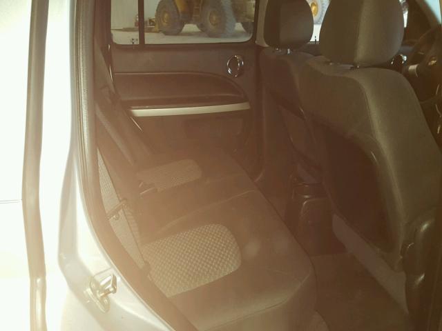 3GNBAAFW2BS590504 - 2011 CHEVROLET HHR LS SILVER photo 6
