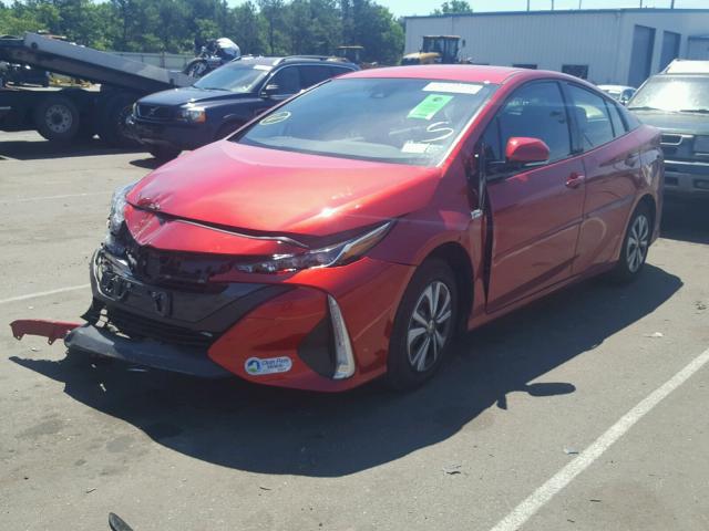 JTDKARFP2H3050438 - 2017 TOYOTA PRIUS PRIM 红色 照片 2