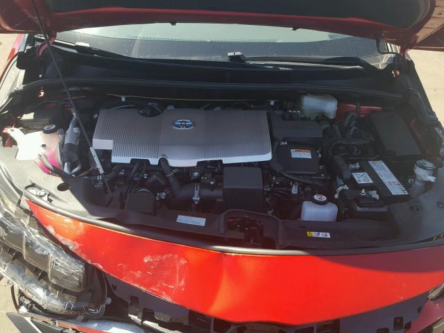 JTDKARFP2H3050438 - 2017 TOYOTA PRIUS PRIM 红色 照片 7