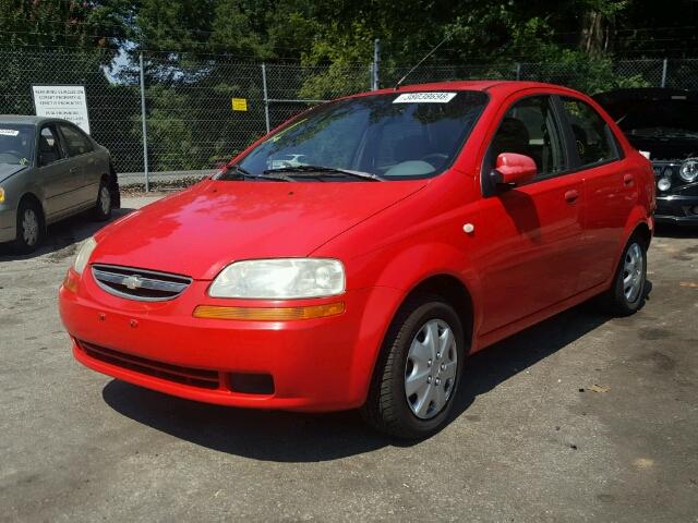 KL1TD52645B338522 - 2005 CHEVROLET AVEO BASE Rouge photo 2