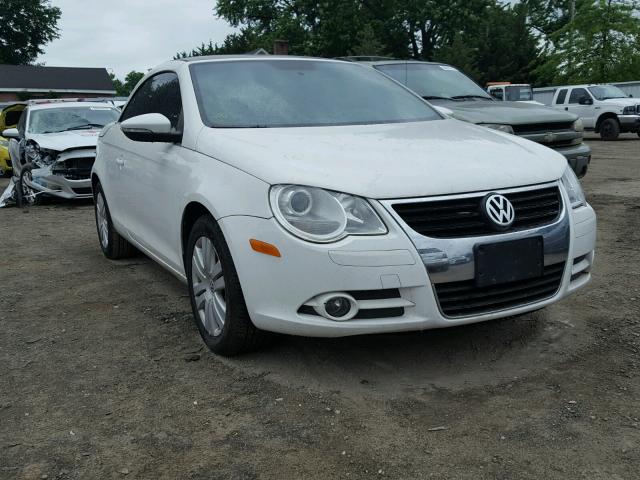 WVWBA71F09V008701 - 2009 VOLKSWAGEN EOS TURBO WHITE photo 1