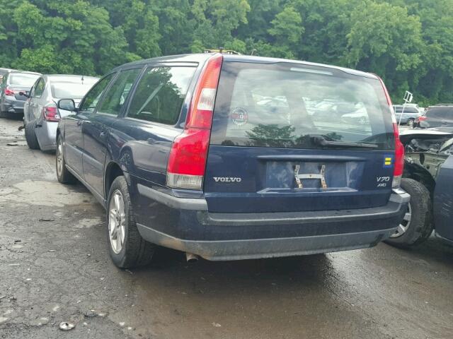 YV1SJ59H742349267 - 2004 VOLVO V70 BLUE photo 3