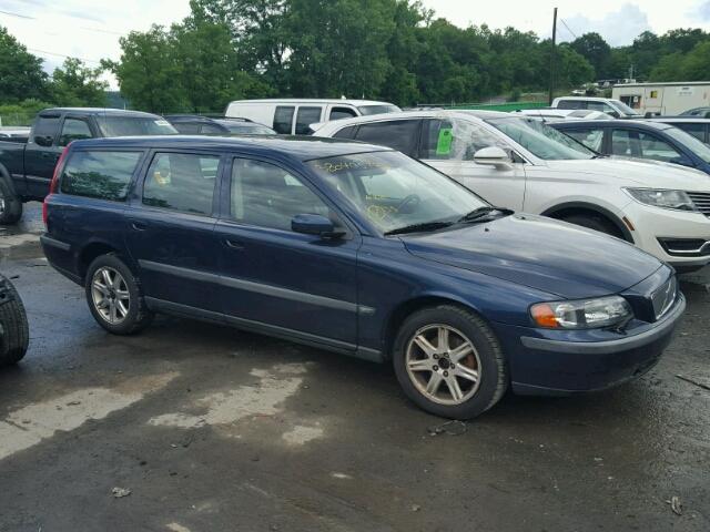 YV1SJ59H742349267 - 2004 VOLVO V70 BLUE photo 9