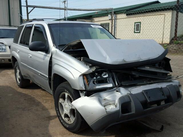 1GNDT13S042206688 - 2004 CHEVROLET TRAILBLAZE SILVER photo 1