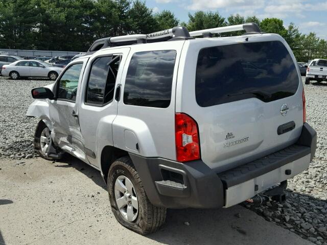 5N1AN0NW1DN815220 - 2013 NISSAN XTERRA X SILVER photo 3