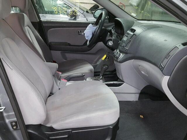 KMHDU4AD2AU109810 - 2010 HYUNDAI ELANTRA BL GRAY photo 5