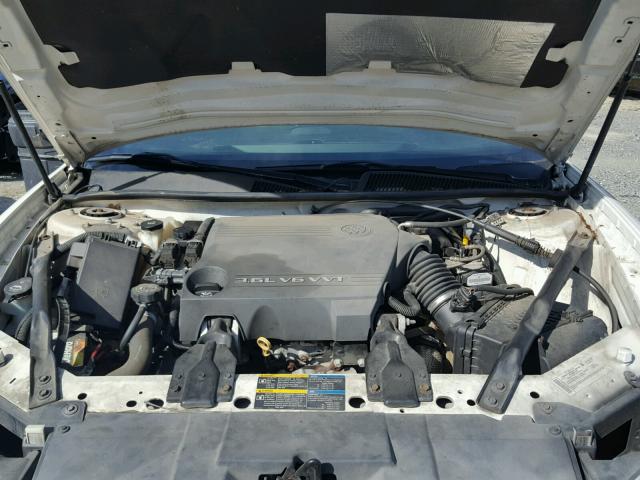 2G4WE587671193145 - 2007 BUICK LACROSSE C თეთრი ფოტო 7
