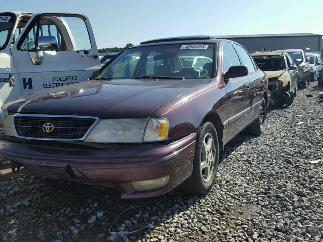 4T1BF18B5WU270874 - 1998 TOYOTA AVALON MAROON photo 2