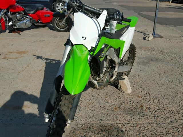 JKBKXTAC8HA003142 - 2017 KAWASAKI KX252 A GREEN photo 2