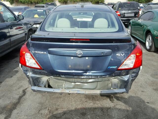 3N1CN7AP7FL827706 - 2015 NISSAN VERSA S BLUE photo 9