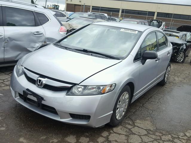 2HGFA15329H510375 - 2009 HONDA CIVIC VP SILVER photo 2