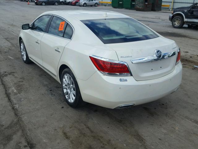 1G4GF5E39DF332711 - 2013 BUICK LACROSSE P WHITE photo 3