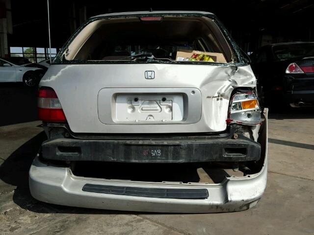 1HGCE1824TA002313 - 1996 HONDA ACCORD LX GOLD photo 10