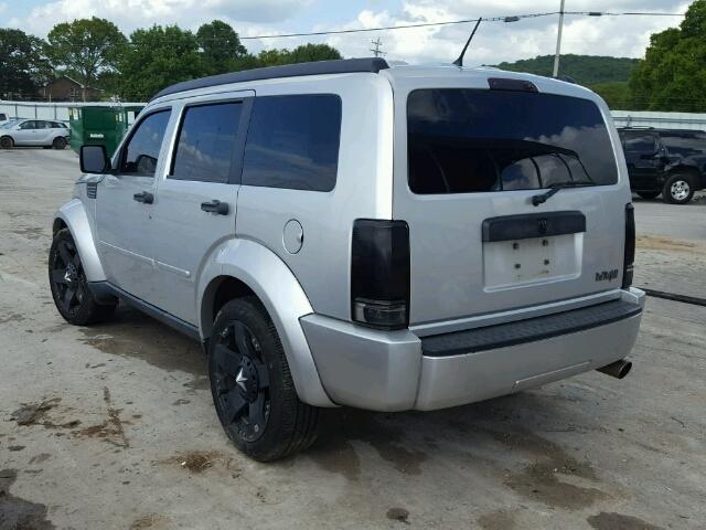 1D4PU4GK3BW606221 - 2011 DODGE NITRO SILVER photo 3