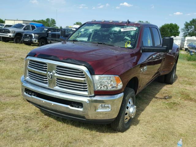 3C63RRHL5HG661284 - 2017 RAM 3500 SLT BURGUNDY photo 2