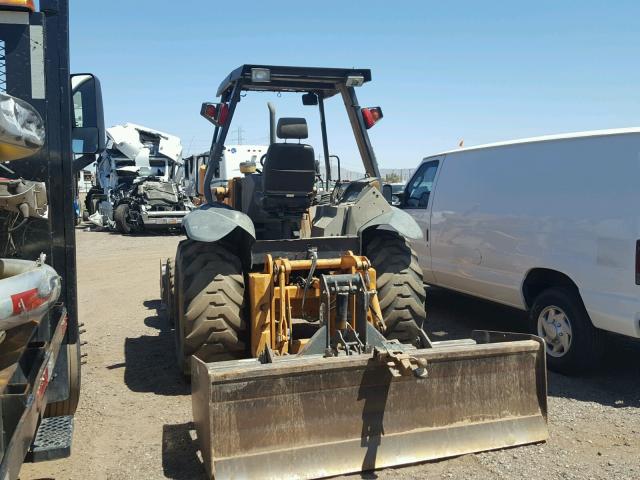 JJG0302246 - 2011 CASE TRACTOR YELLOW photo 3