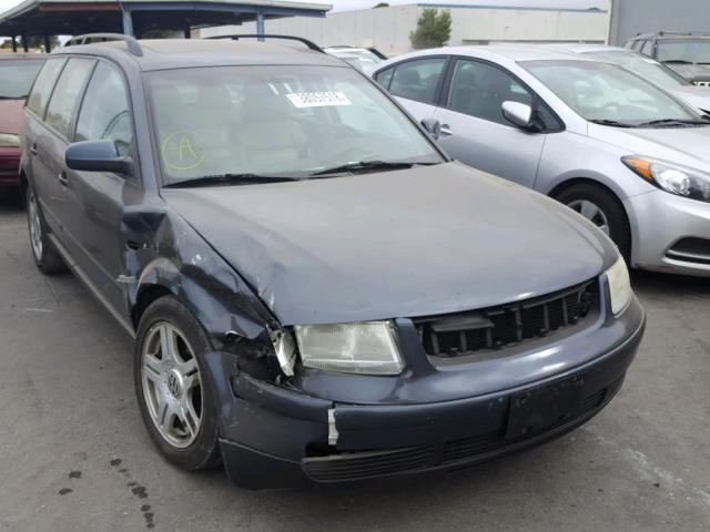 WVWVD23B6YE186158 - 2000 VOLKSWAGEN PASSAT GLX 绿色 照片 1