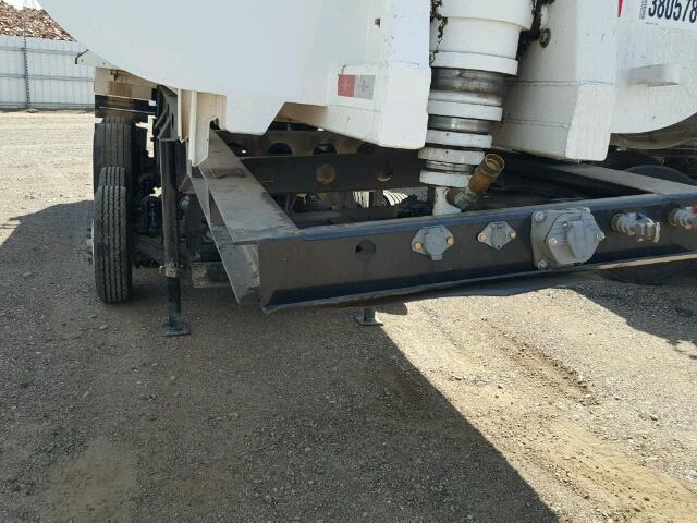 591SD2648HR156028 - 2017 RANC TRAILER WHITE photo 9