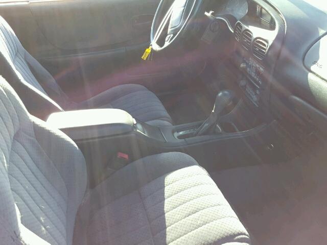 1G2WP12K6YF203143 - 2000 PONTIAC GRAND PRIX SILVER photo 5