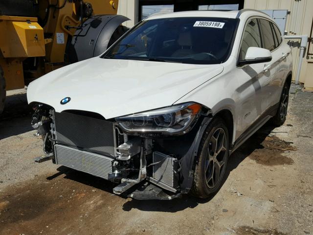 WBXHU7C38HP924990 - 2017 BMW X1 SDRIVE2 WHITE photo 2