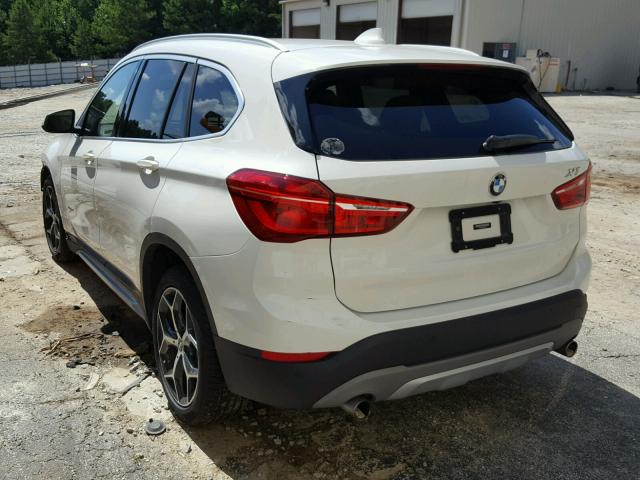WBXHU7C38HP924990 - 2017 BMW X1 SDRIVE2 WHITE photo 3