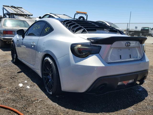 JF1ZNAA18D2733418 - 2013 TOYOTA SCION FR-S SILVER photo 3