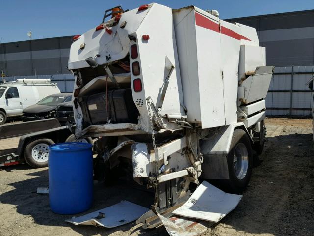 1FV6HJBA2YHG77019 - 2000 FREIGHTLINER MEDIUM CON WHITE photo 4