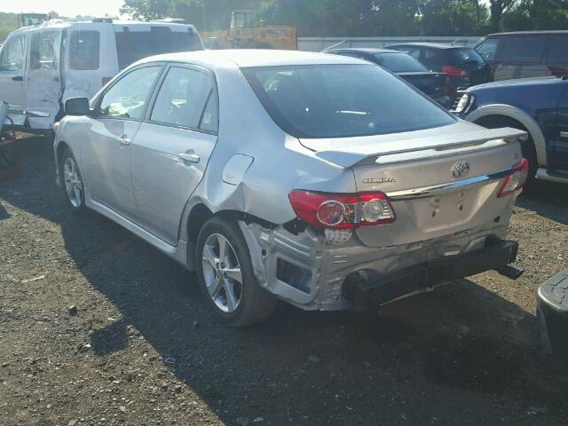 2T1BU4EE8DC025393 - 2013 TOYOTA COROLLA BA SILVER photo 3